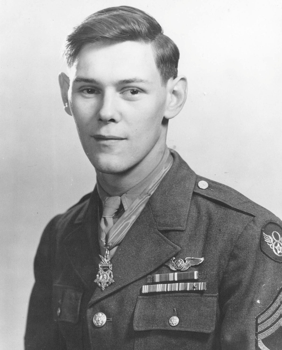Forrest L. Vosler: Radio man Awarded Medal of Honor